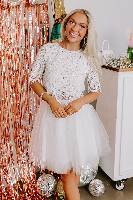 Lace Daydream Shift Top in White