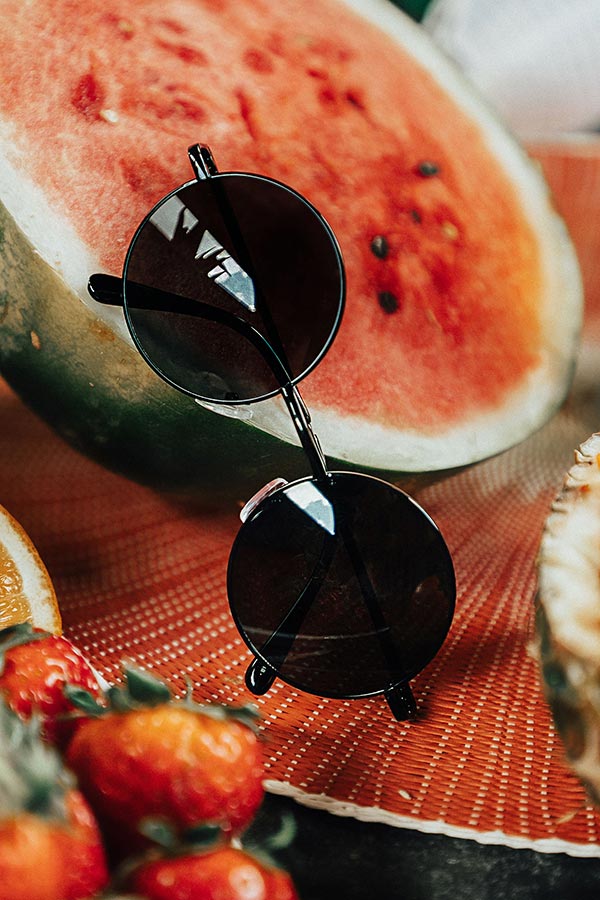 Around We Go Sunnies in Black