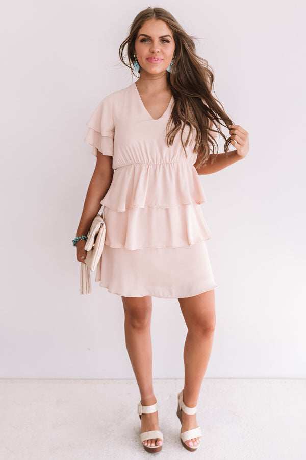 First Flight To London Tier Dress In Iced Latte