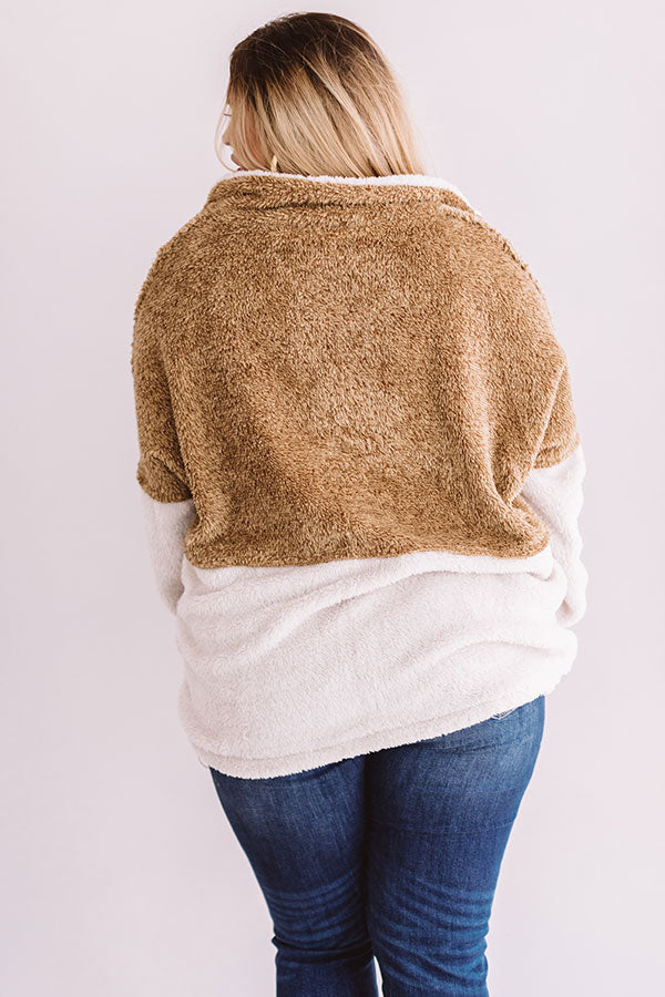 More Lattes, Please Sherpa Pullover In Iced Mocha Curves