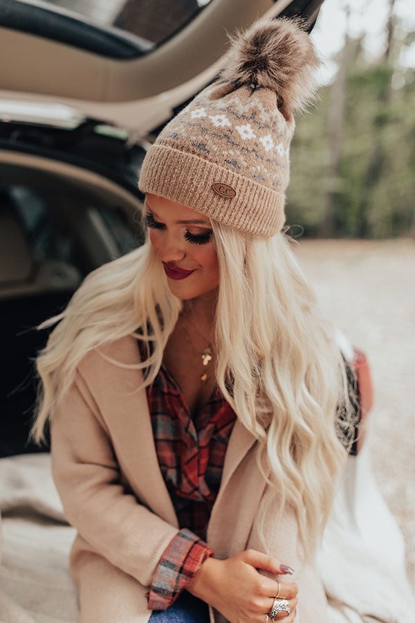 Colorado Cutie Faux Fur Pom Beanie in Iced Latte