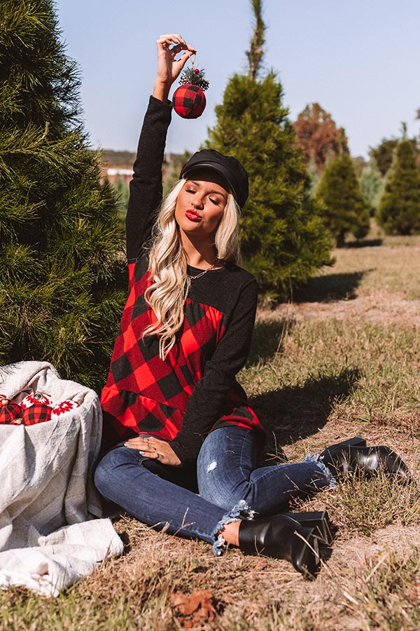 Hugs, Kisses, and Warm Wishes Shift Top