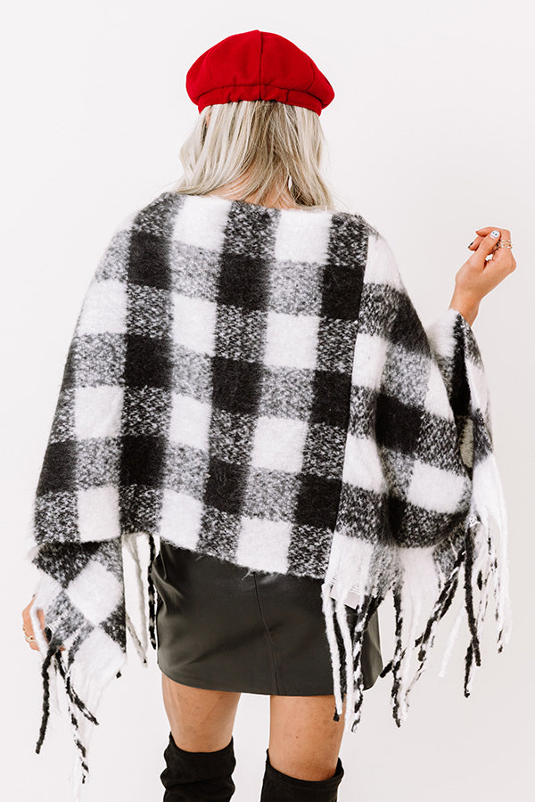 Snuggled Up Buffalo Check Poncho In White