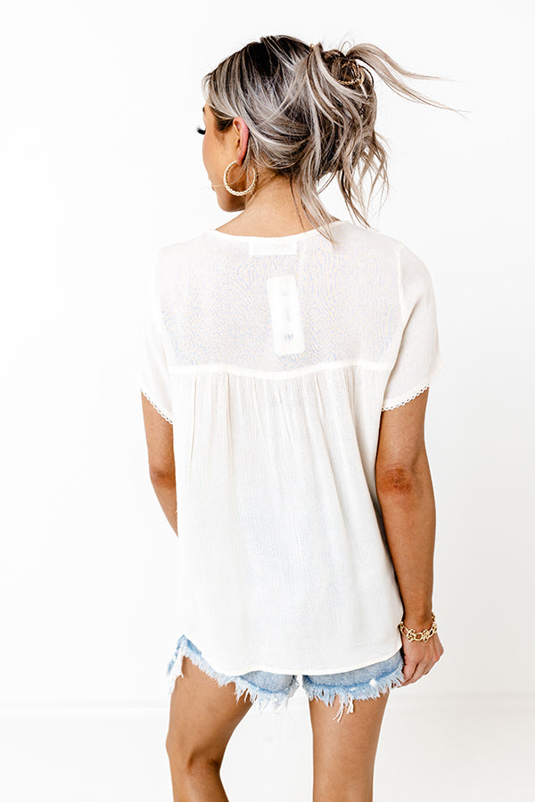 Dreamy Destination Embroidered Shift Top In Red