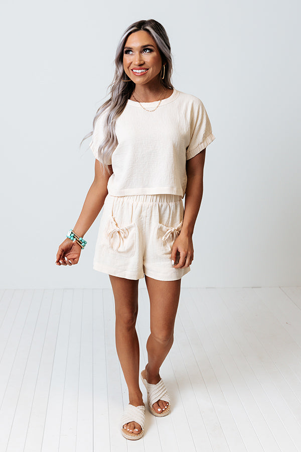 Oh, Tell Me More Shorts In Cream