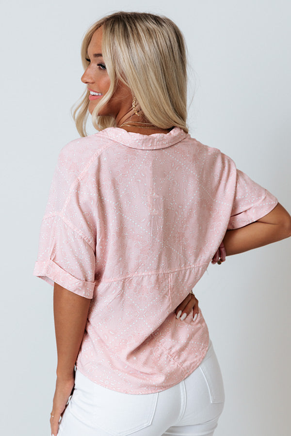 Soho Endeavors Paisley Top In Pink