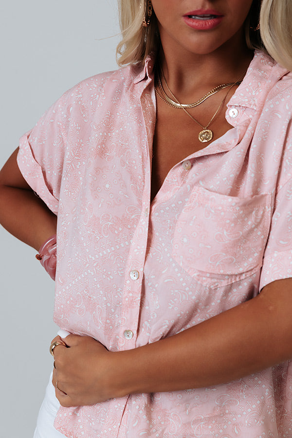Soho Endeavors Paisley Top In Pink