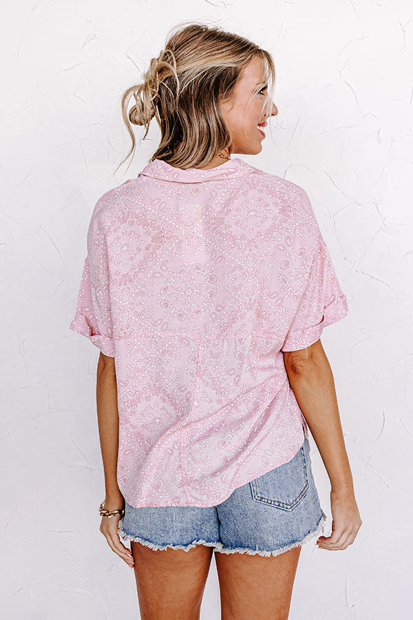 Soho Endeavors Paisley Top In Pink