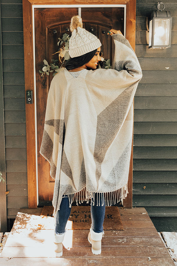 Denver Debut Poncho In Black