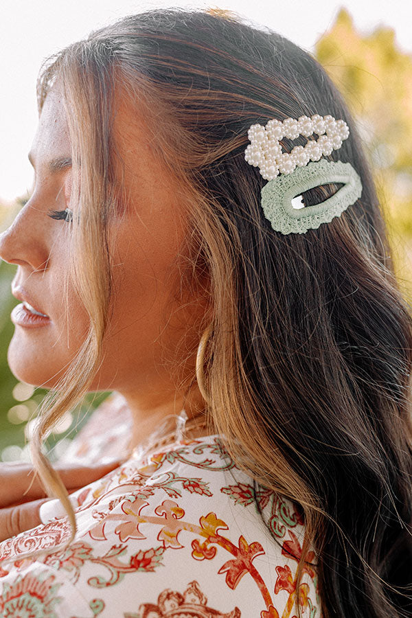 Divine Bliss Hair Clip Set In Pear