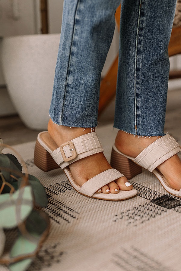 The Metro Faux Leather Heel In Natural