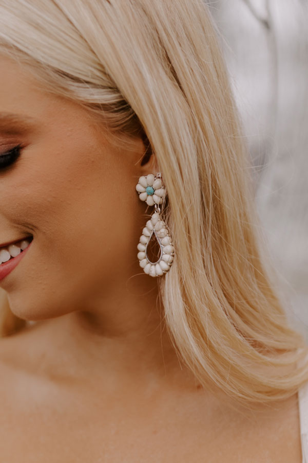 Melrose Moment Earrings in Ivory