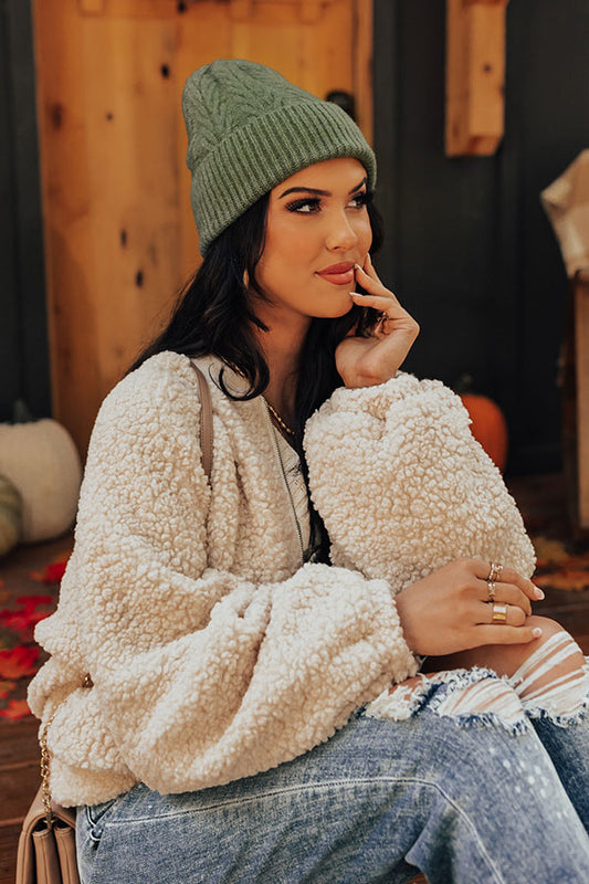 Snowfall Feels Cable Knit Beanie In Green