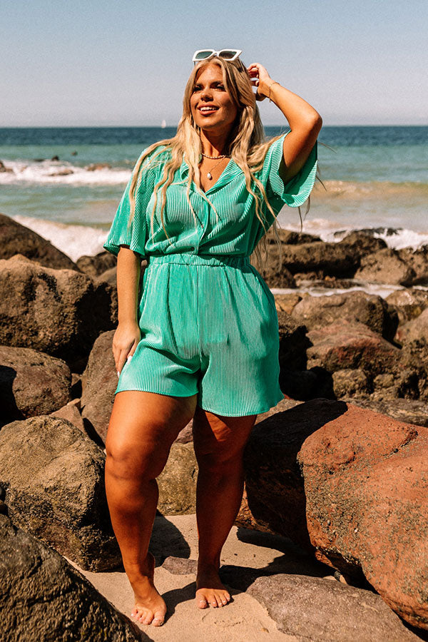 Tour The Town Pleated Shorts In Turquoise Curves