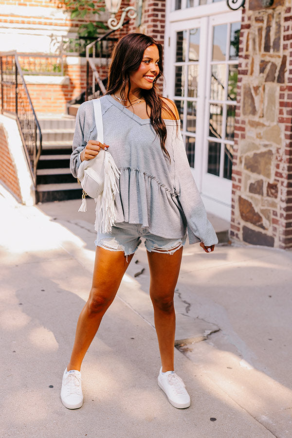 Promising Smile Top In Grey