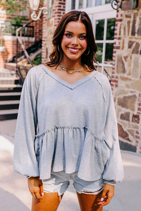 Promising Smile Top In Grey