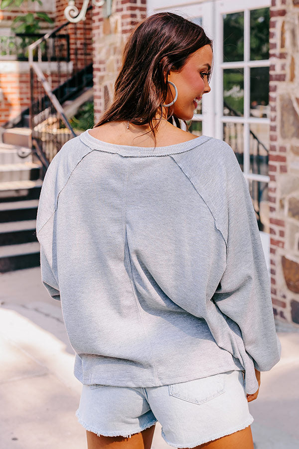 Promising Smile Top In Grey