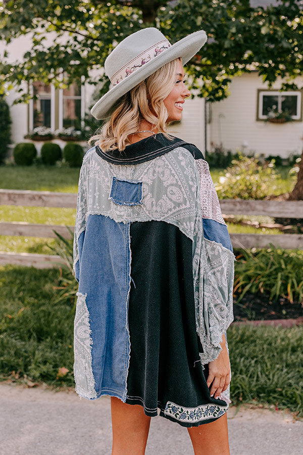 Stellar Style Color Block Top in Black