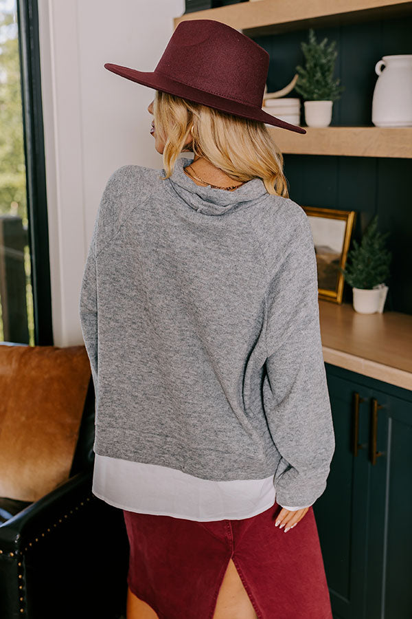 Leaf Lined Drive Sweater Top in Grey Curves