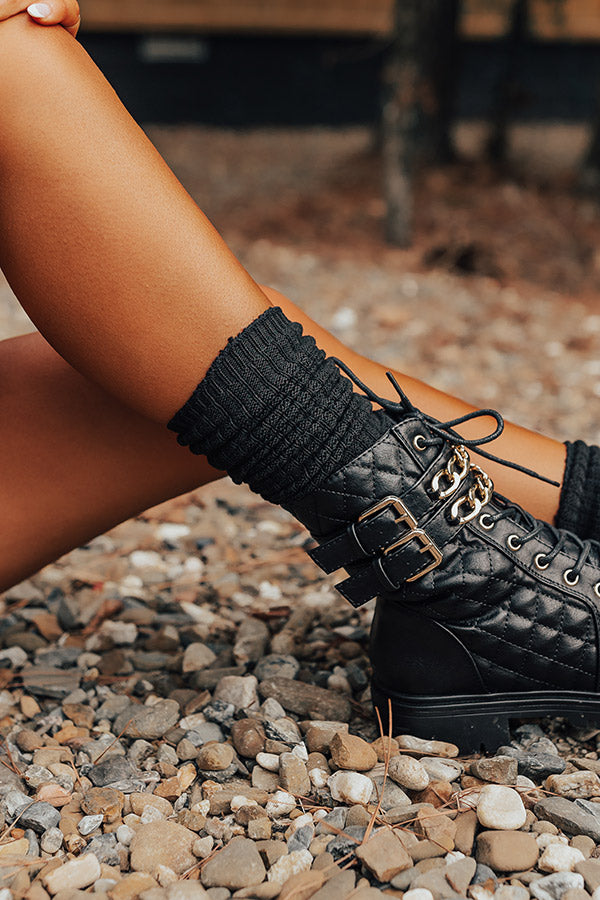 Cozy Outing Waffle Knit Leg Warmers In Black