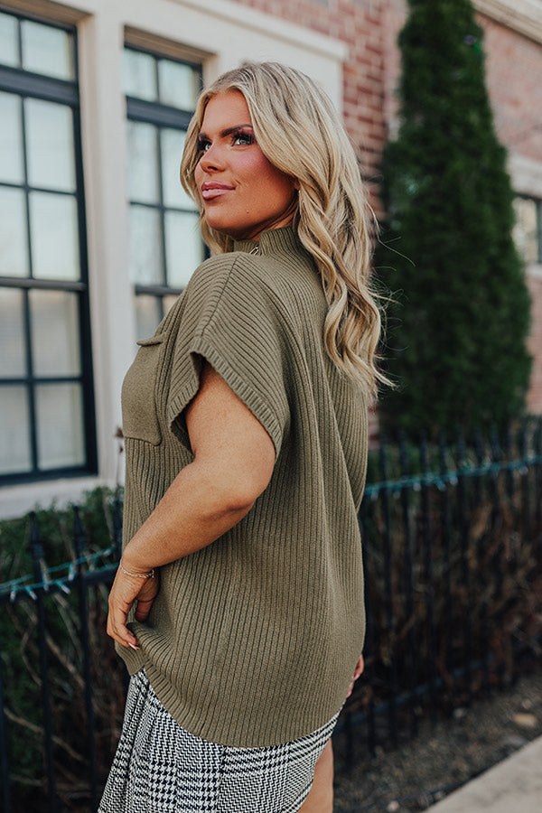 Sharp Witted Sweater Top In Olive Curves