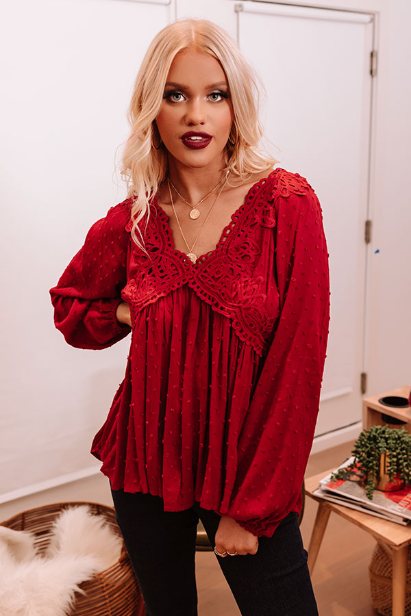 Close Concentration Crochet Top
