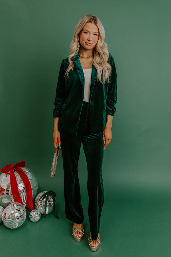 Chic Influencer Velvet Blazer In Hunter Green