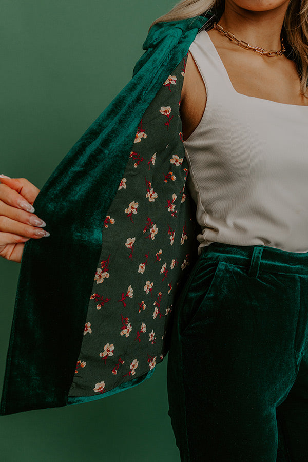 Chic Influencer Velvet Blazer In Hunter Green