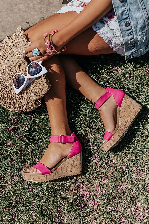 Kaya Nubuck Wedge in Fuchsia