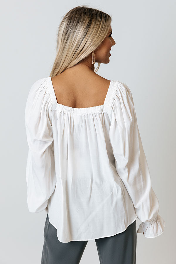 Signature Move Shift Top In White