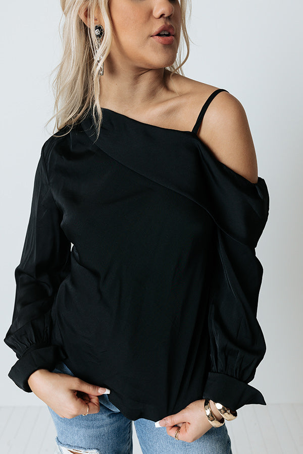 Call The Paparazzi Top In Black