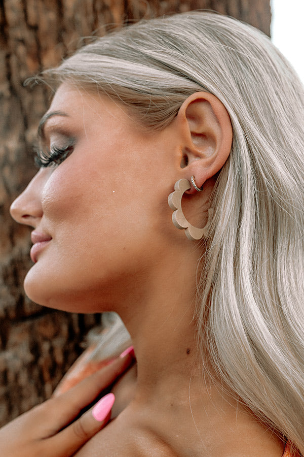 Sipping Sweet Tea Hoop Earrings In Light Mocha