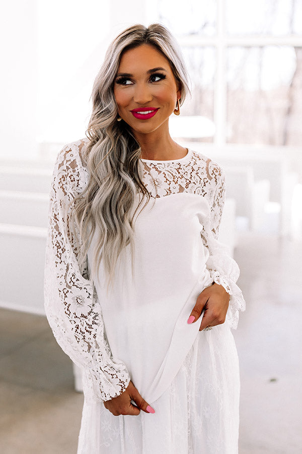 Look Amazing Lace Top In White