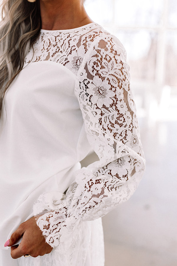 Look Amazing Lace Top In White