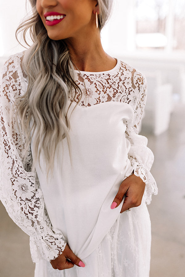 Look Amazing Lace Top In White