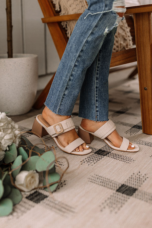 The Metro Faux Leather Heel In Natural