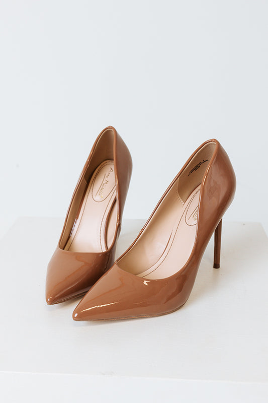 The Krissy Patent Heel In Mocha