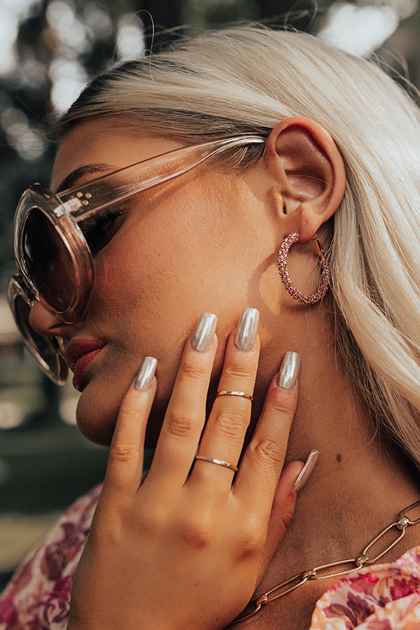 It's Giving Glamourous Hoop Earrings In Rose