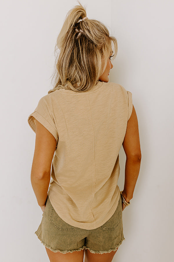 Picnic On The Beach Tee In Beige
