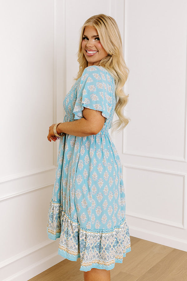 Charming Walk Smocked Midi Curves