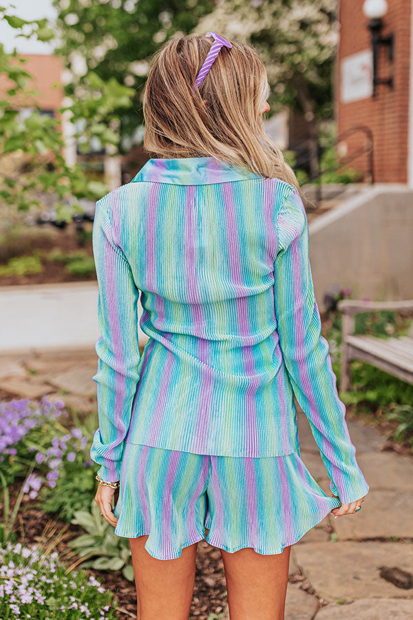 Delightful Dip Pleated Top In Sky Blue