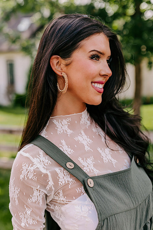 Humming Sweetly Hoop Earrings In Champagne