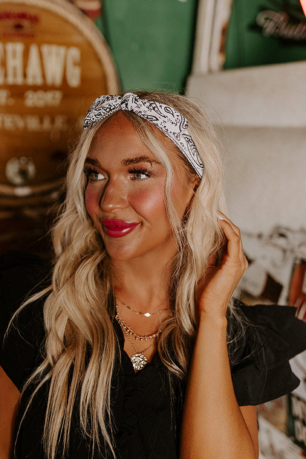 Fan Zone Paisley Headband In White