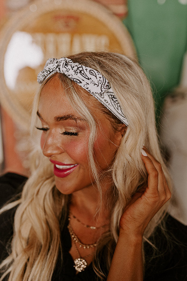 Fan Zone Paisley Headband In White