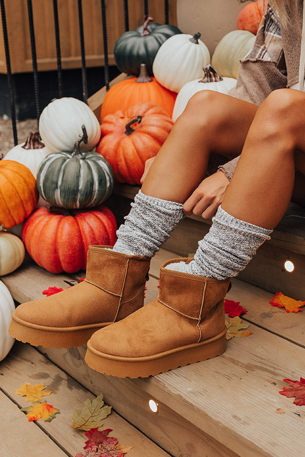 Miles To Go Knit Socks In Taupe