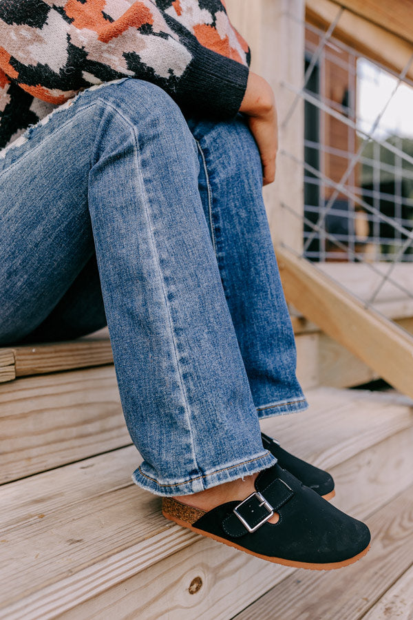 The Carolina Nubuck Clog In Black